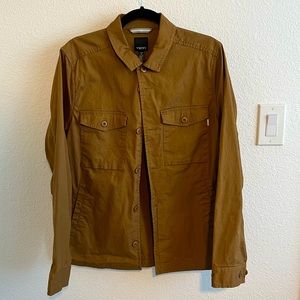 Vuori Lightweight Ripstop Jacket in Camel